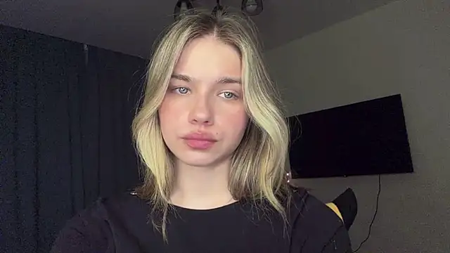 EarthaStinett webcam
