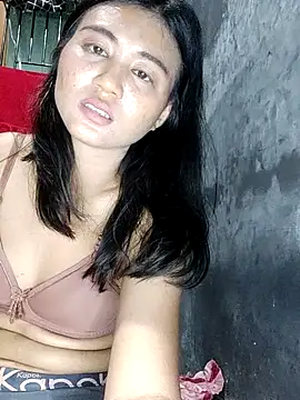 Rayya_4yy webcam