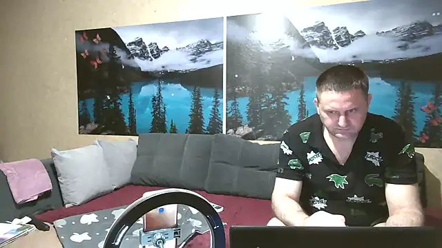 BiManKleo webcam