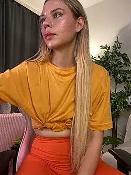 MistressMommyKate webcam