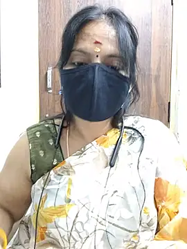 Tamil_white_beauty live cam on StripChat