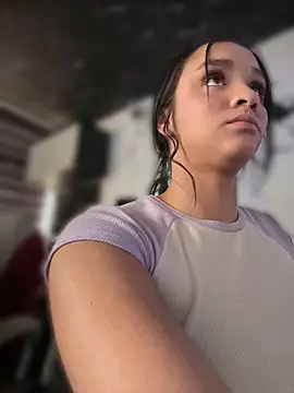 Isabella-Teen webcam
