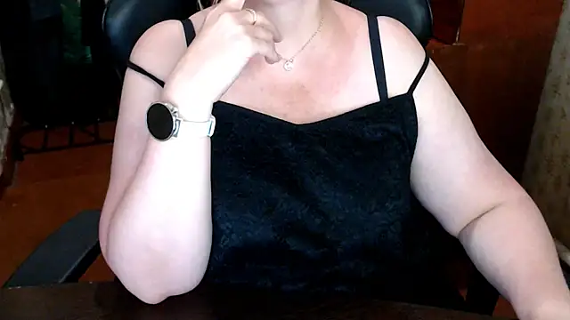 AlisaHot55 webcam