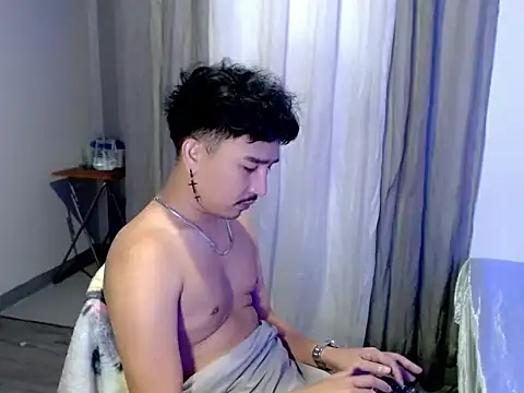 Asian_bigboy webcam