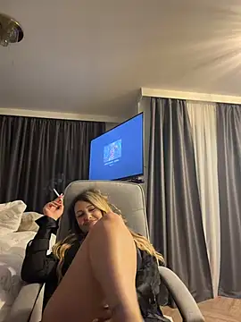 YaaraCollins webcam