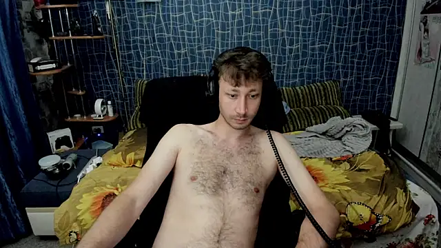 CuteBoy228 live cam on StripChat
