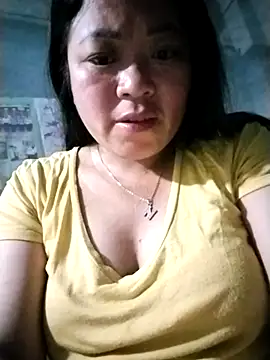 Min-in live cam on StripChat