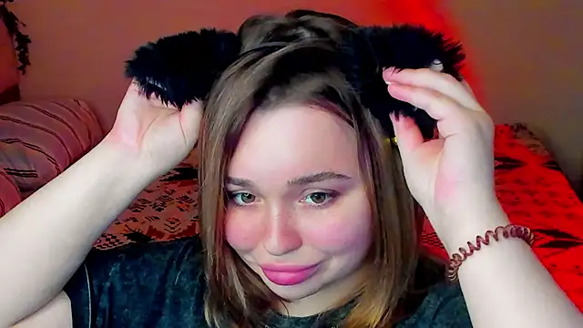 Hot_moon_666 live cam on StripChat