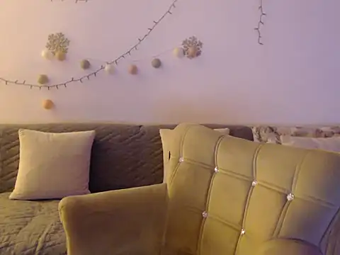YourfantasyGiuly live cam on StripChat