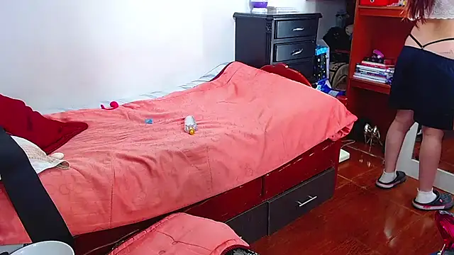 MariamGray1 webcam