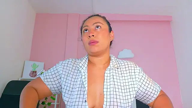 SeleneGibson__ webcam