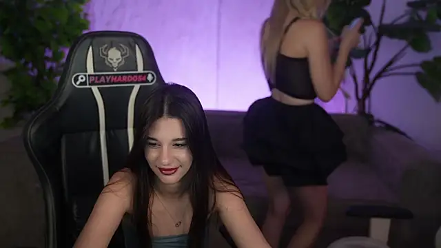 Melissa_kiss054 webcam