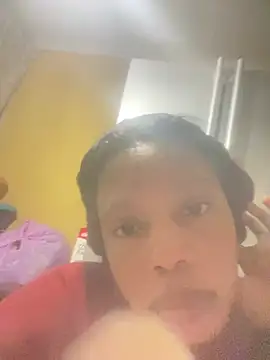 NAUGHTYSHALOTXX live cam on StripChat
