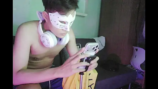 boyhigh1997 webcam