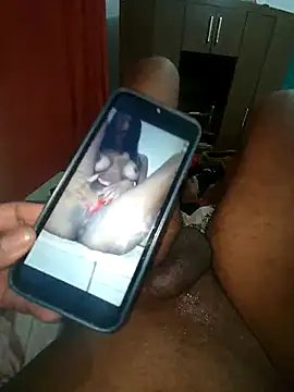 Claudioxavier2 live sex cam