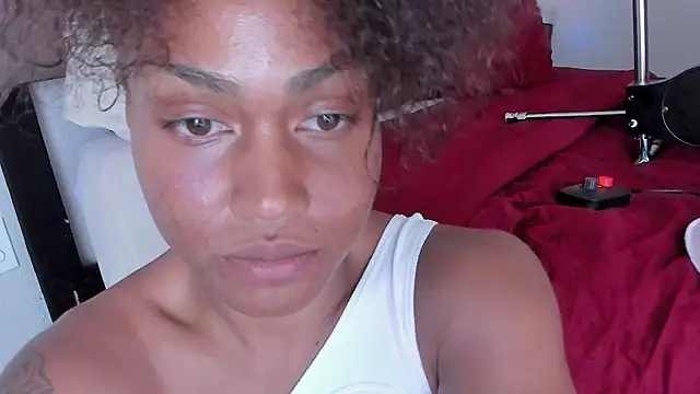 yiauana webcam