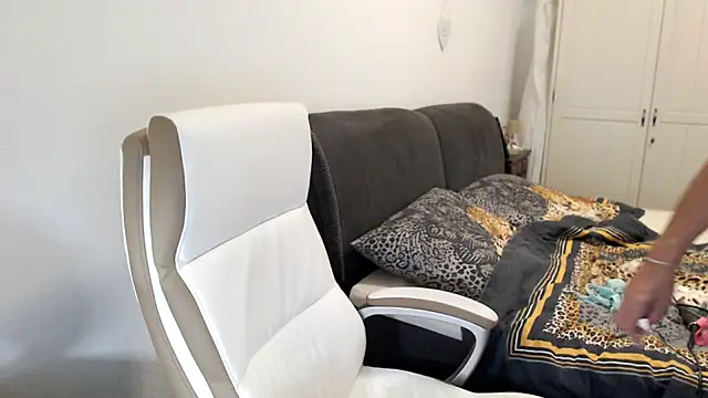SusiLifeXXX webcam