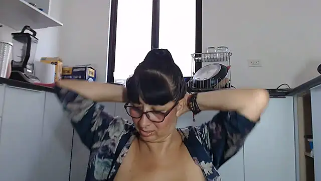 HellenLatin webcam