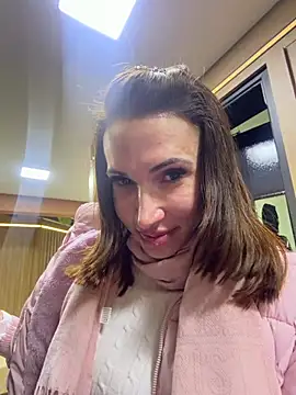 Irresistible24 webcam