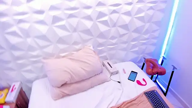 nahomi_sex1 webcam