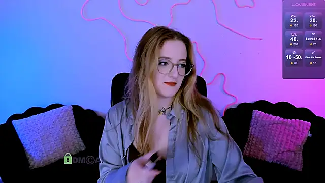 luna_berryy webcam