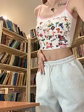 kira_mia webcam