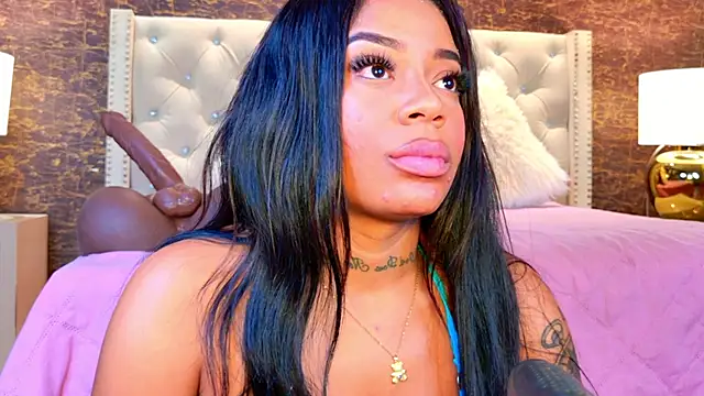 loana_vegas webcam