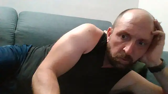 luca_beech88 webcam