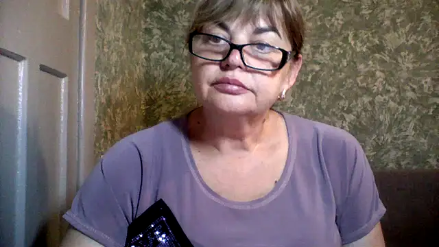 Empress211 webcam