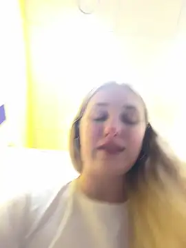 Polly_Pop webcam