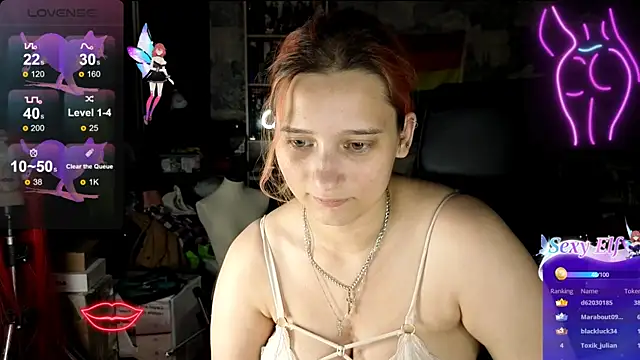 RachelPirce live cam on StripChat