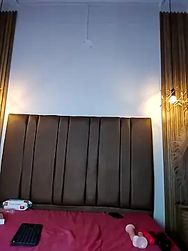 jade_roush live cam on StripChat