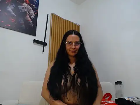 HadaraXxx webcam
