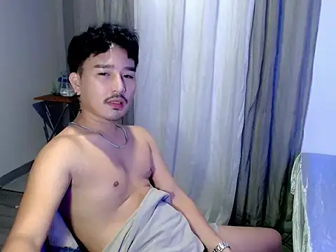 Asian_bigboy live cam on StripChat