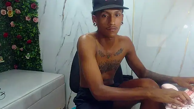 ManSant live cam on StripChat