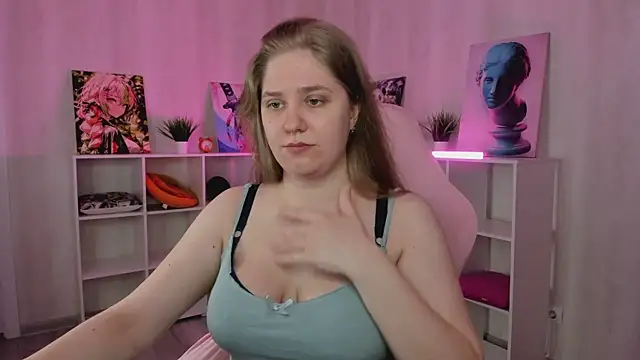 Megan_Violer webcam
