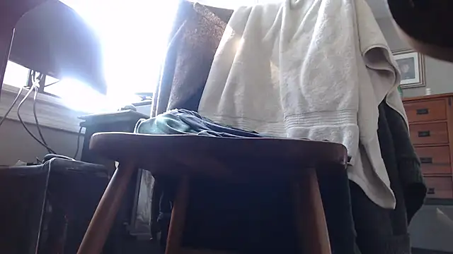 torpedo19086 live cam on StripChat