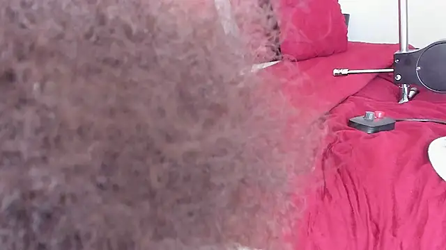 yiauana live cam on StripChat