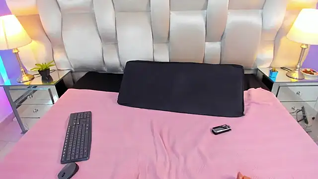 Emma_Houston_ live cam on StripChat