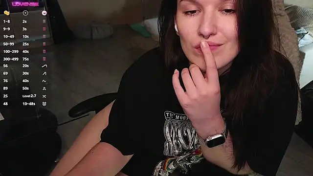 Val_lava live cam on StripChat