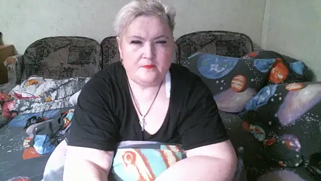Lana555 live cam on StripChat