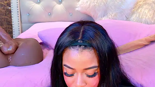 loana_vegas webcam