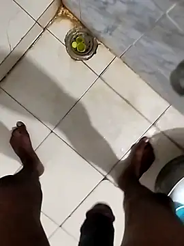 ishan_singh1 (M young) - Cum show