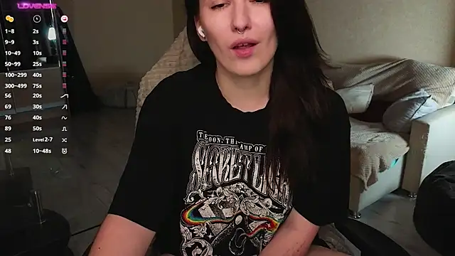 val_lava - Val_lava's free webcam - UK Sex Cams