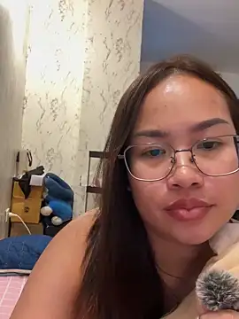 Ponthip webcam