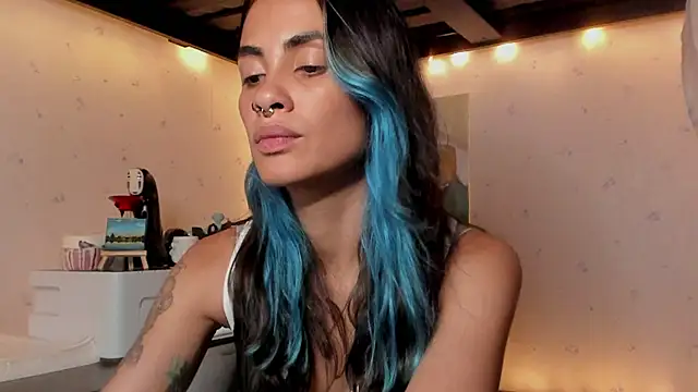 azula_lillet live cam on StripChat