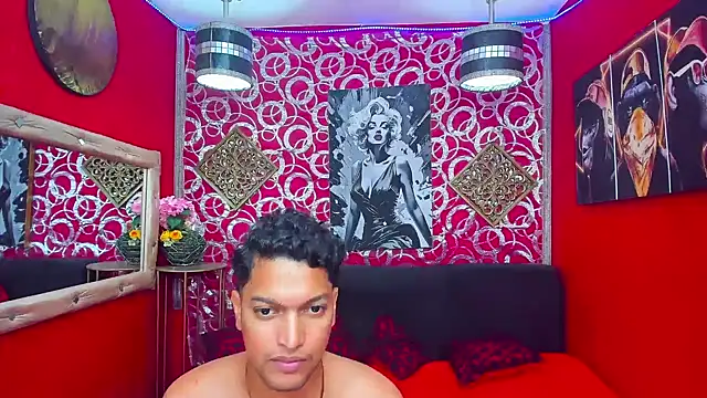 PEINBOYS live cam on StripChat
