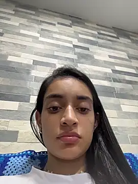 leilani_X webcam