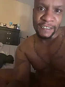 Sexyassblkman live cam on StripChat