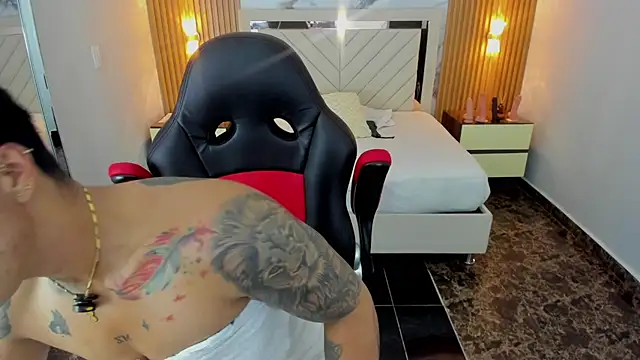 KAROLLJONES1 webcam